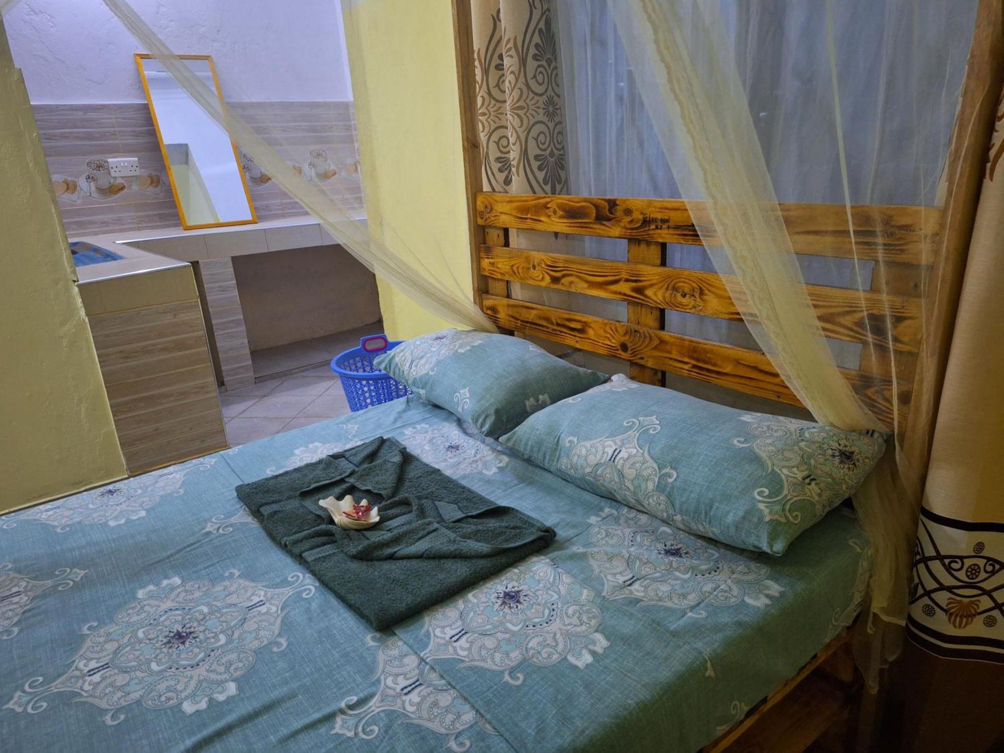 Mount Zion Guest House, Mtwapa Mtomondoni Момбаса Екстериор снимка