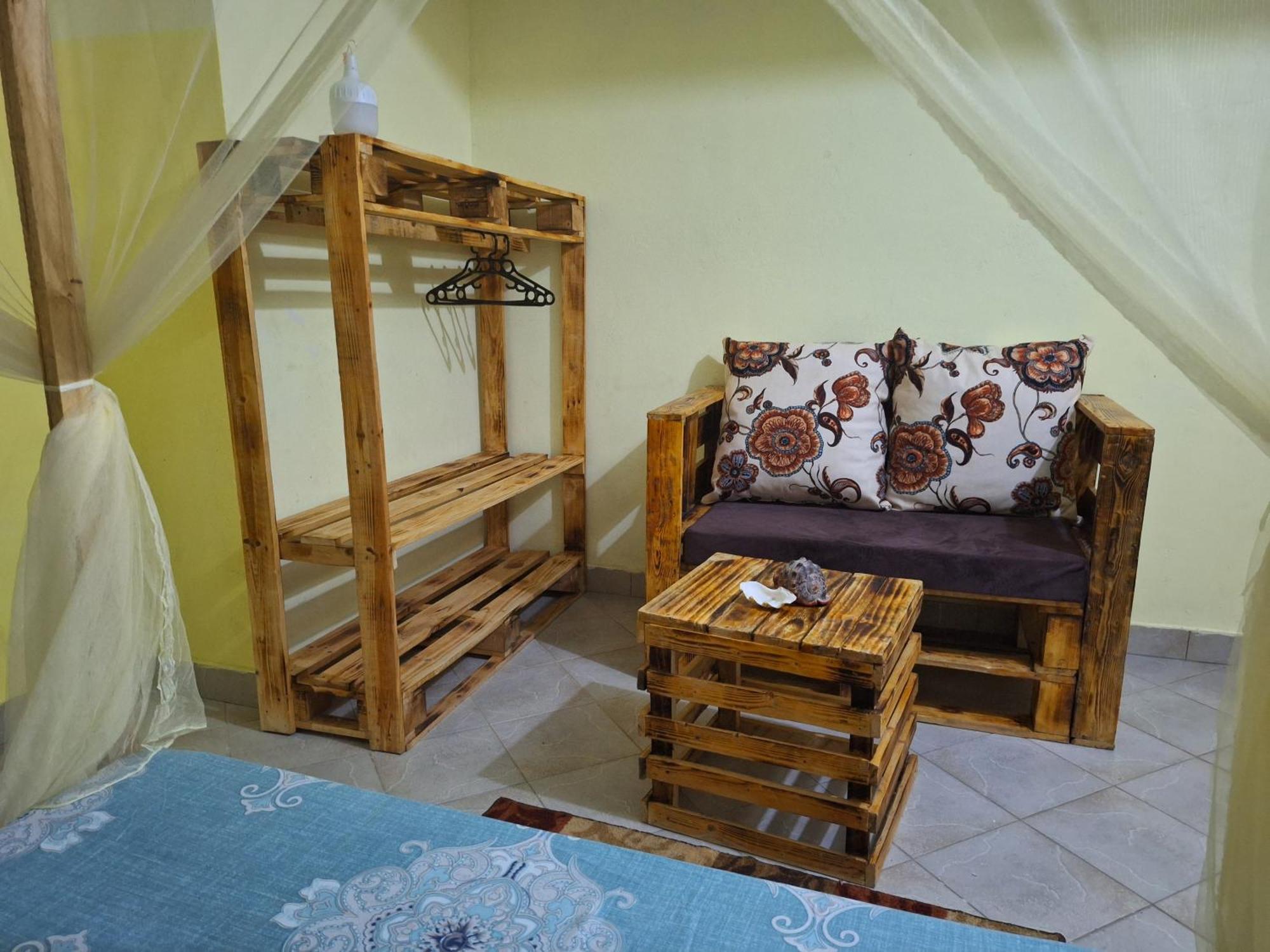 Mount Zion Guest House, Mtwapa Mtomondoni Момбаса Екстериор снимка