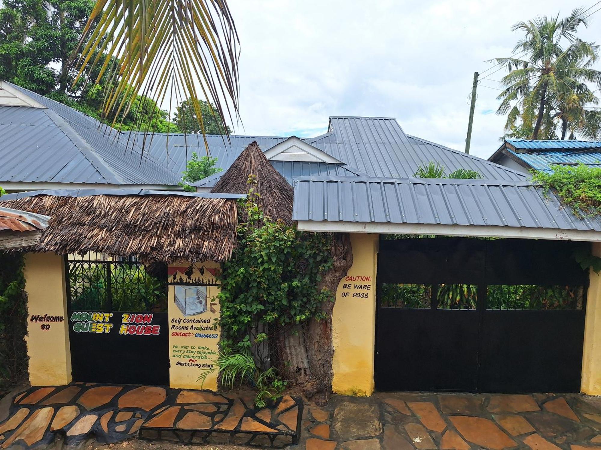 Mount Zion Guest House, Mtwapa Mtomondoni Момбаса Екстериор снимка