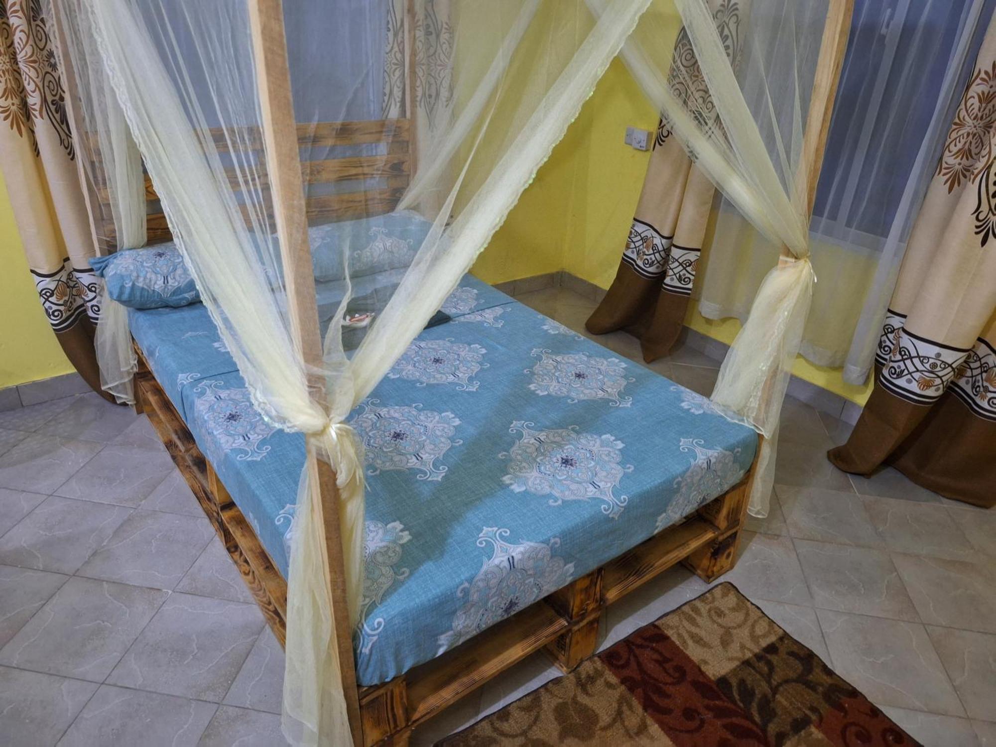 Mount Zion Guest House, Mtwapa Mtomondoni Момбаса Екстериор снимка