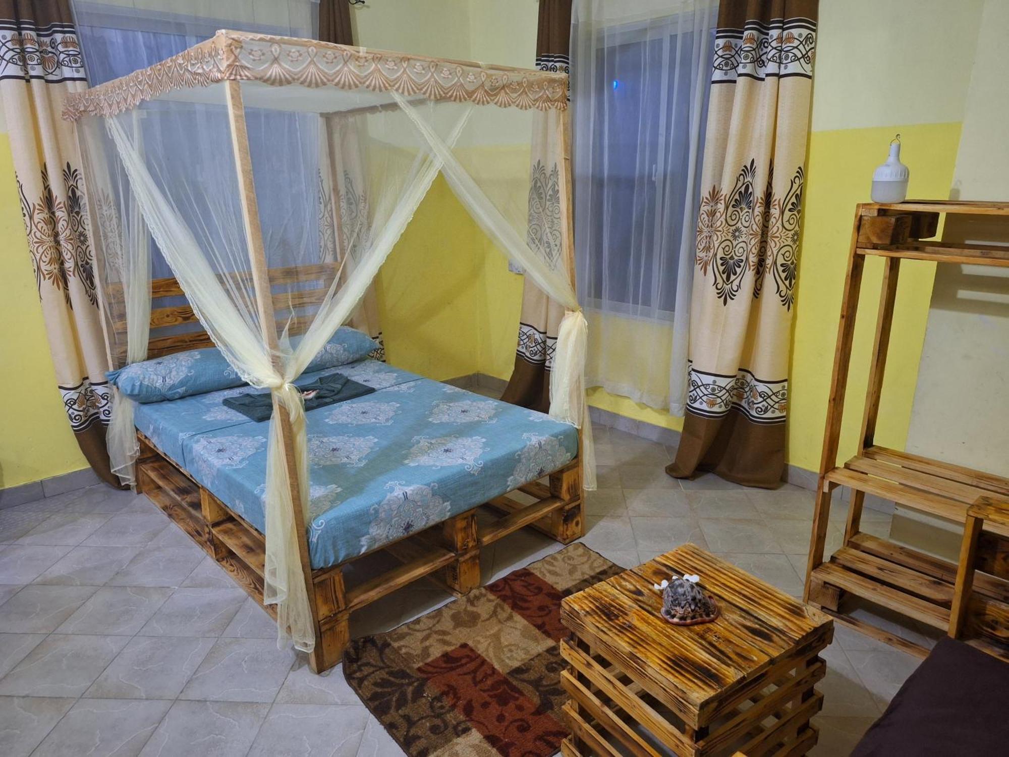 Mount Zion Guest House, Mtwapa Mtomondoni Момбаса Екстериор снимка